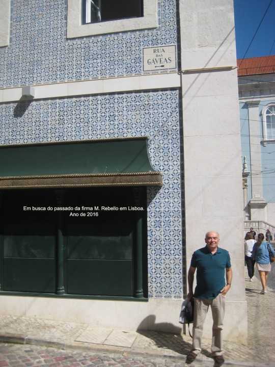 Fotos com sucursais, em Lisboa, de firmas com sede em Vale de Cambra